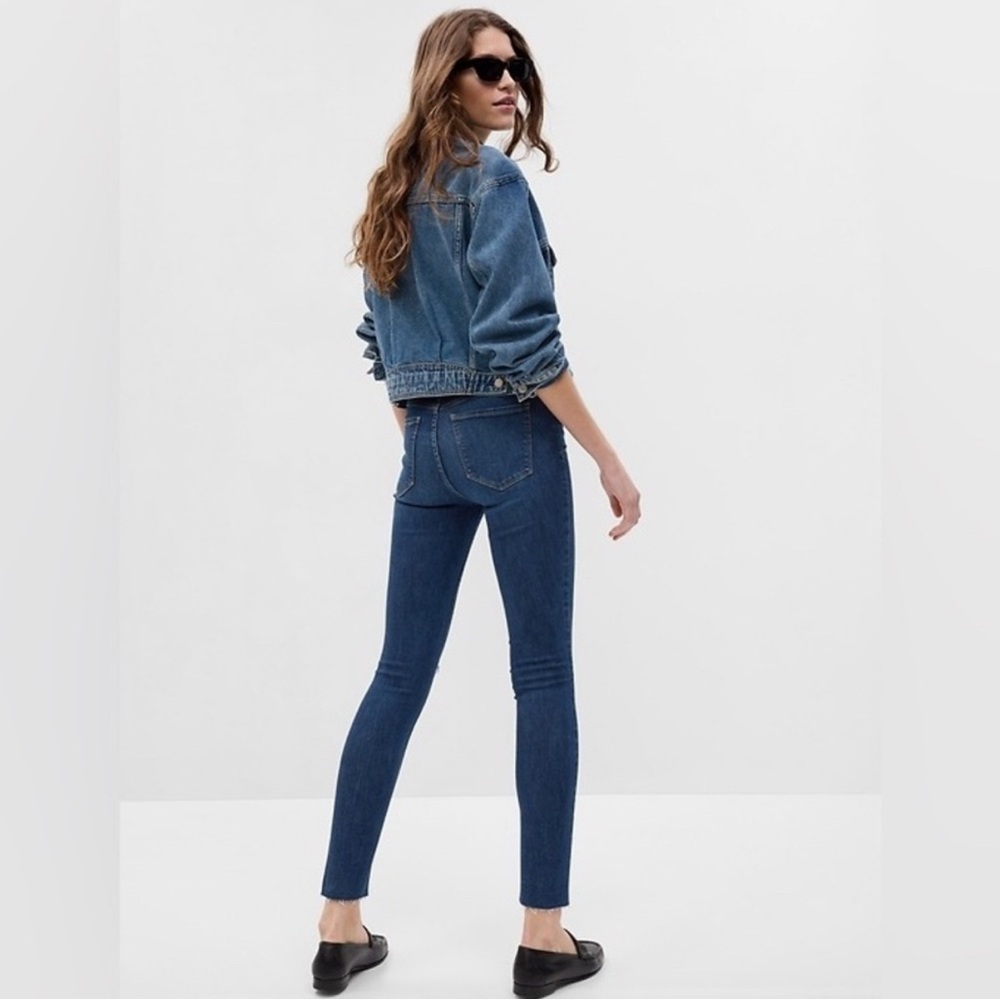 GAP | ANKLE CROPPED JEANS